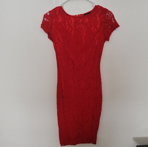 AX Paris Lace Midi Dress - Picture 2 of 5